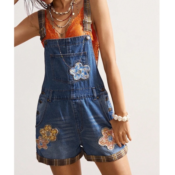 Boho Floral Patch Plaid Print Backless Denim Jean Short Overalls - Picture 5 of 8